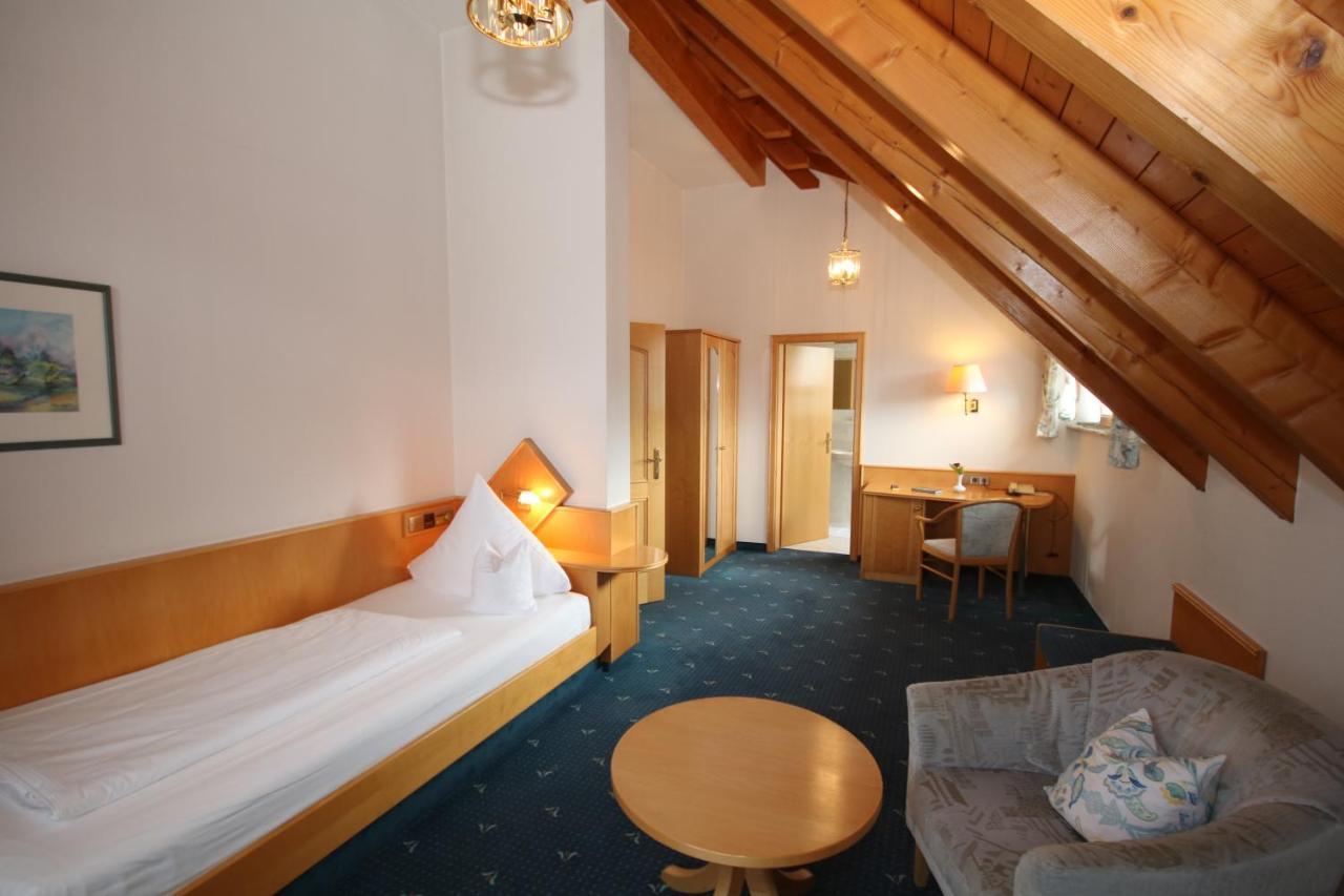 Hotel-Restaurant Hirsch Berghaupten Екстер'єр фото